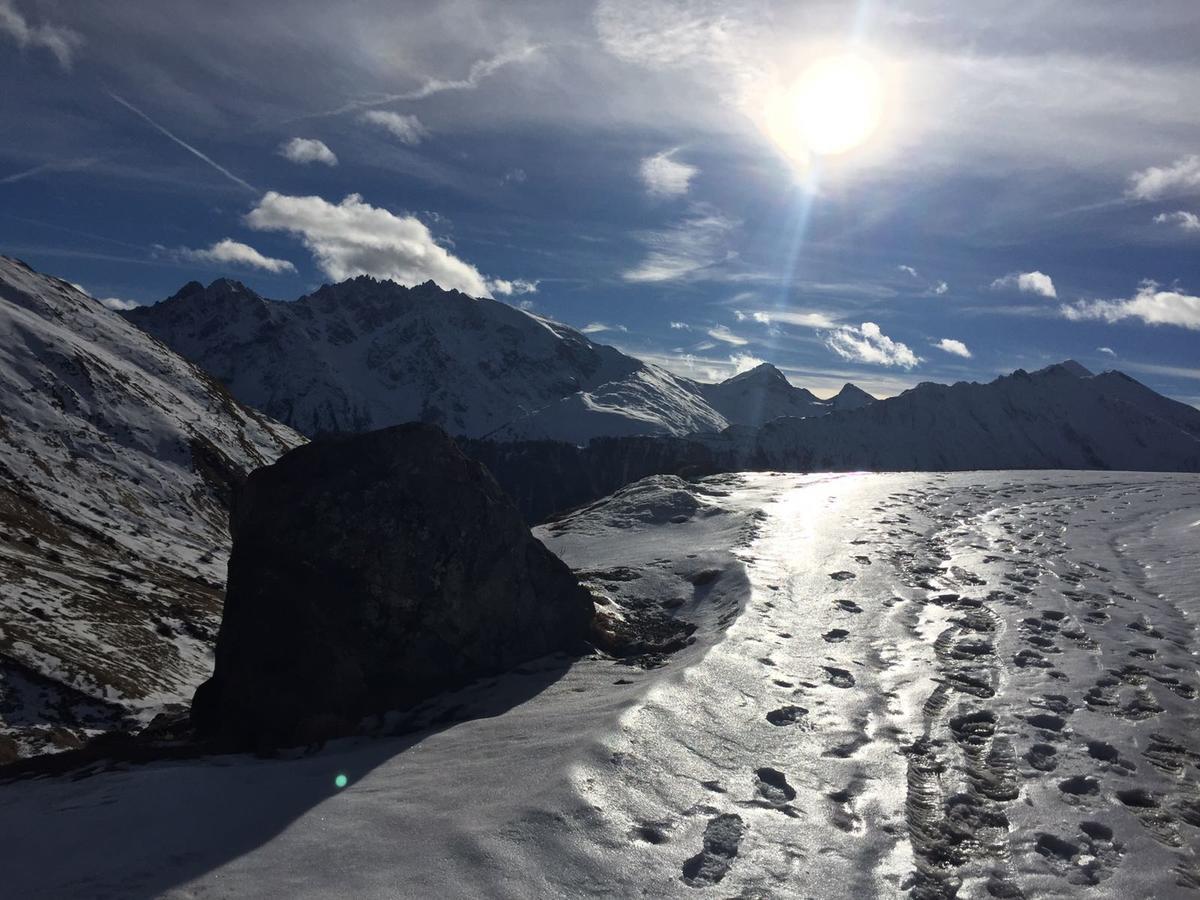 Apartmán Chasa Mundin Scuol Exteriér fotografie